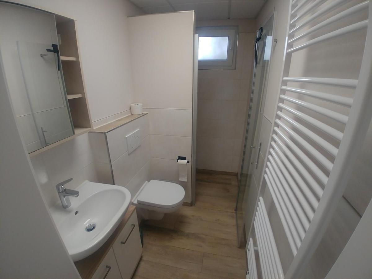 Monteur- Und Ferienwohnung Gemmer 52Qm Херольд Экстерьер фото